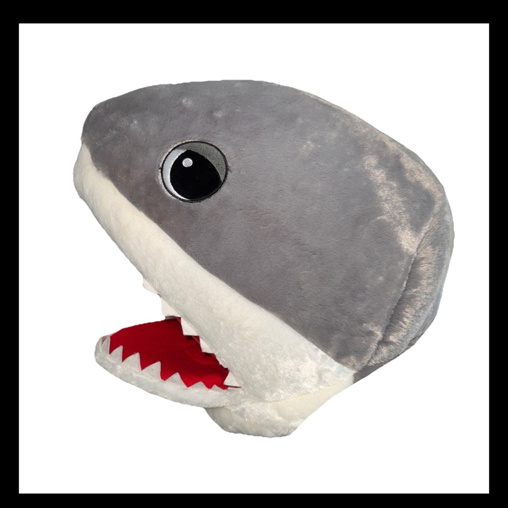Greeter Heads Great White Shark Maskimals Oversize